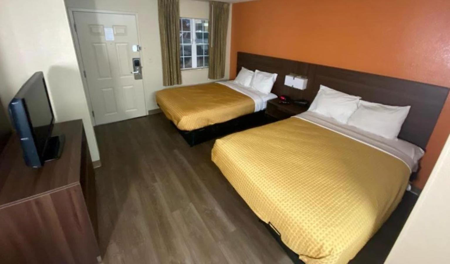 Suburban Studios Winston-Salem Near Hanes Mall Экстерьер фото